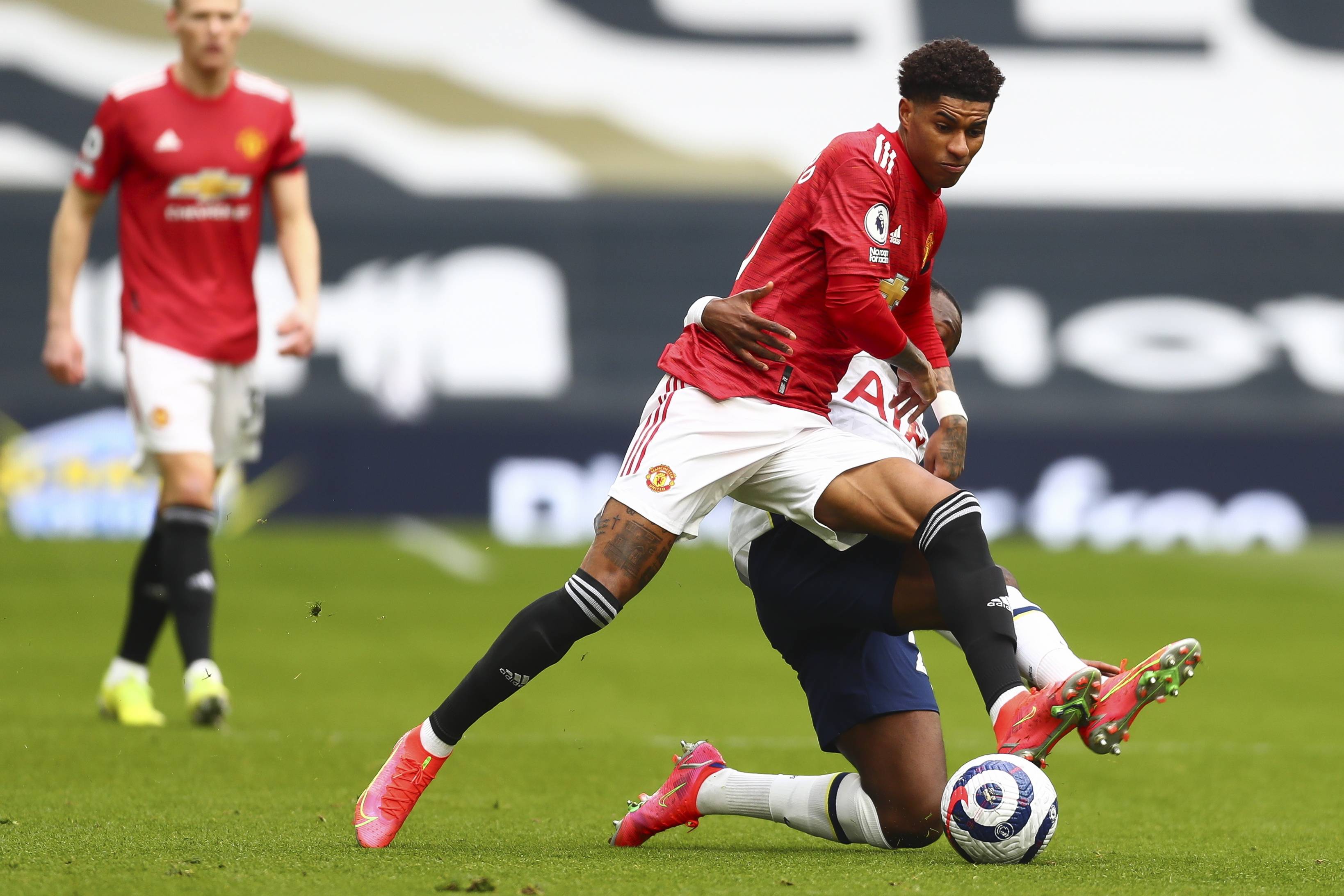 銀白棧道 銀白棧道